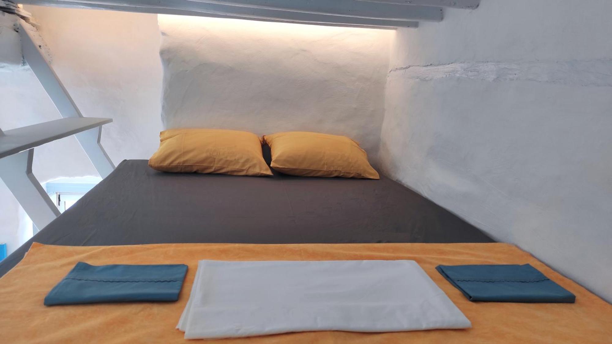Hidden Gem - Sifnos, Kastro. Lejlighed Kástron Eksteriør billede