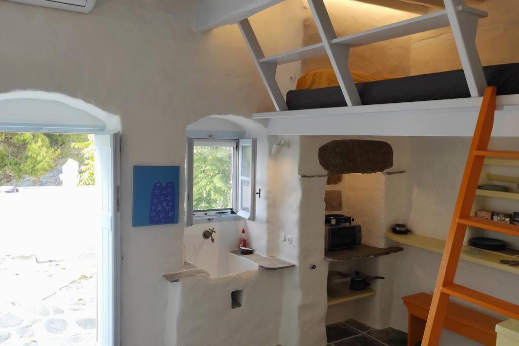 Hidden Gem - Sifnos, Kastro. Lejlighed Kástron Eksteriør billede